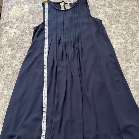 Nanette by Nanette Lepore Sleeveless Chiffon Pintuck Dress size 2 - Picture 8 of 14